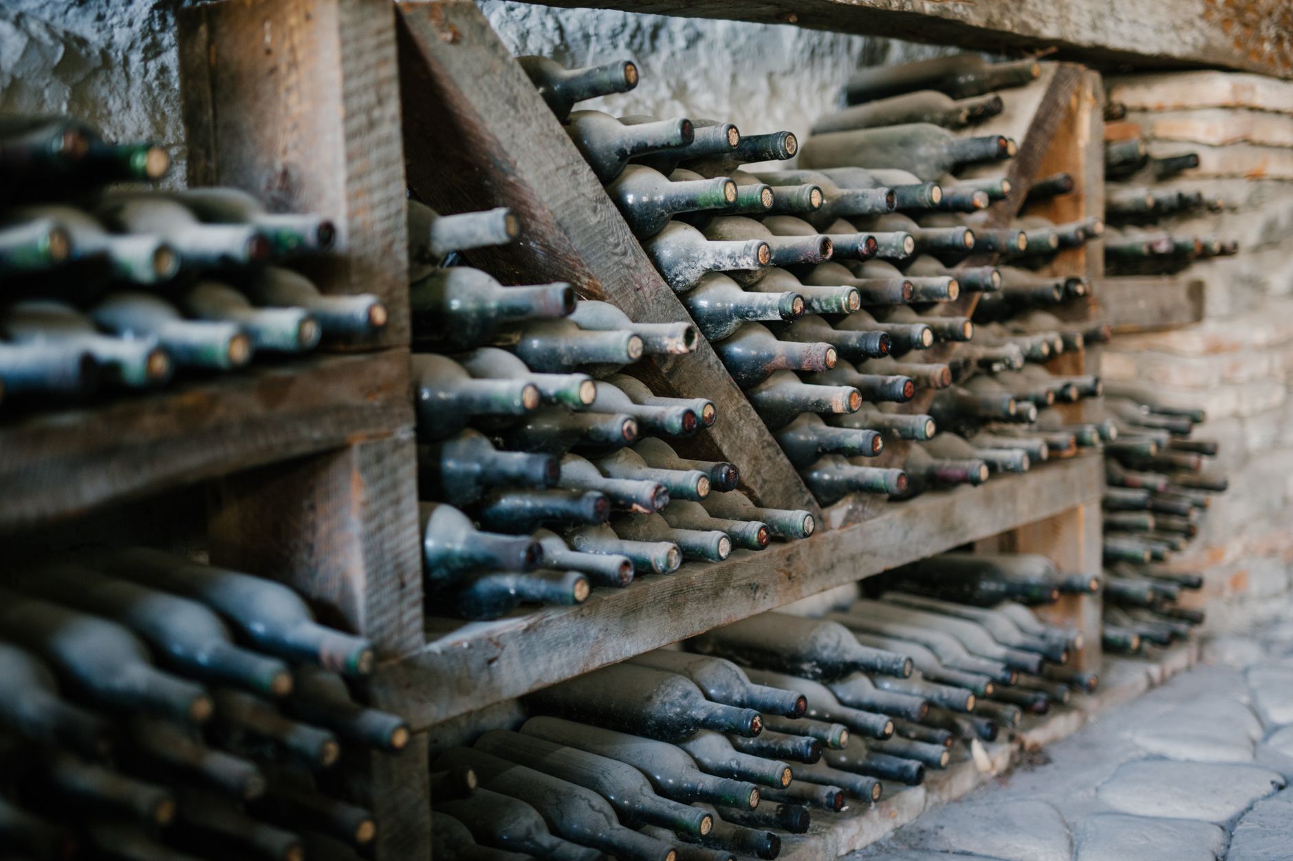 cave à vin bouteilles
